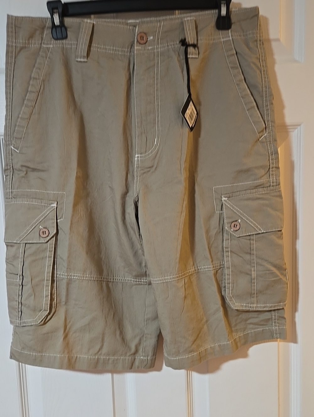 Airwalk Men's Khaki Cargo Shorts with Pocket Flaps